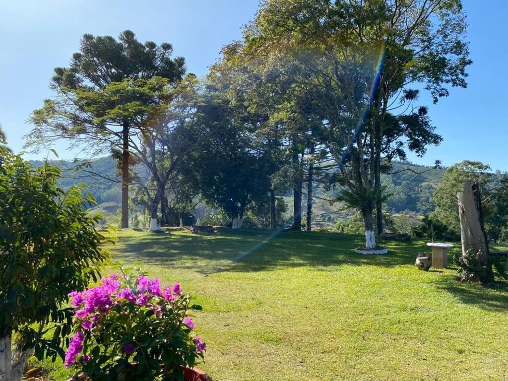 Vale Das Araucarias Pousada Em Serra Negra S. Paulo Exterior photo